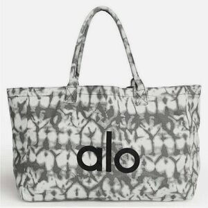 ALO Yoga Gray Tote Bag
